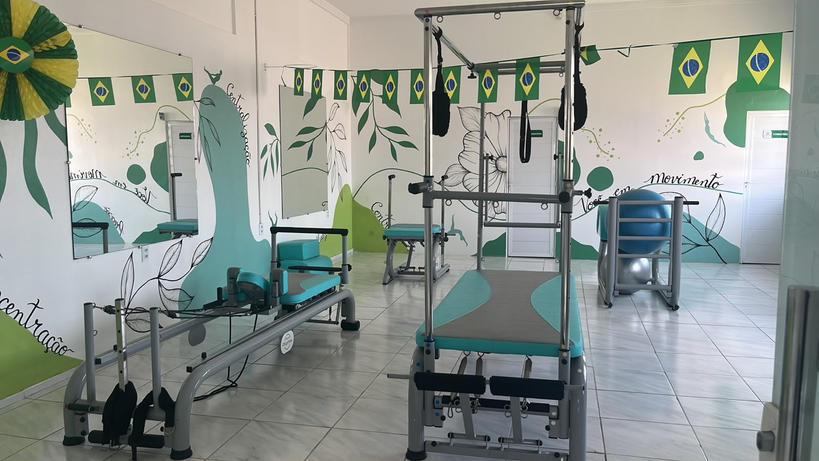 Studio de Pilates com aparelhos